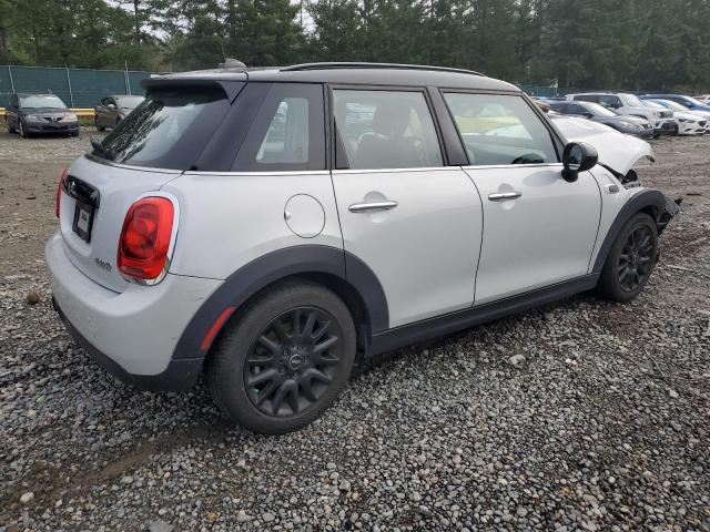 Image 3 of 2016 Mini Cooper 2016 with VIN WMWXU1C50G2E17021