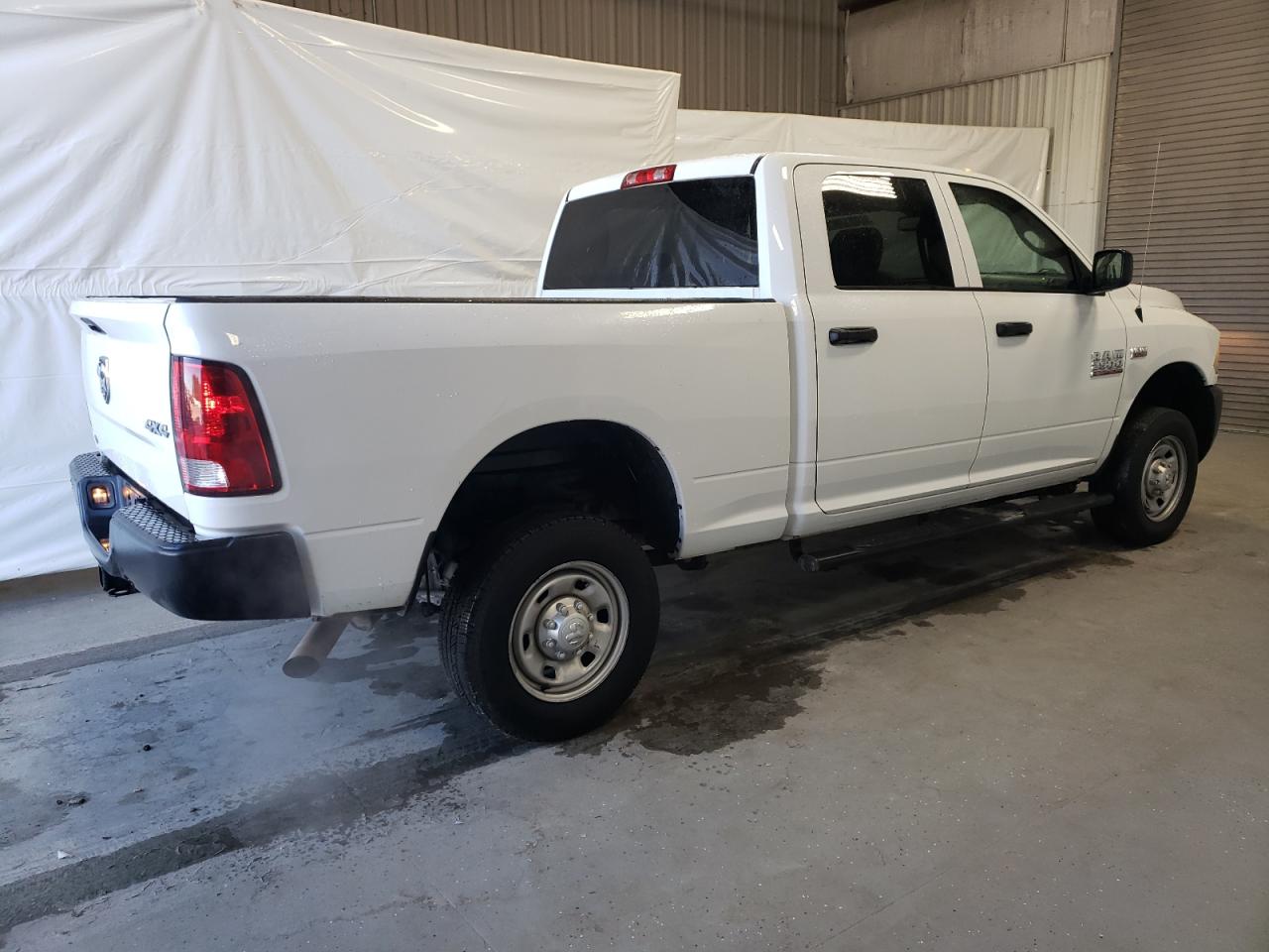 Obraz 3 z 2018 RAM 2500 ST 2018 z VIN 3C6UR5CJ0JG388876