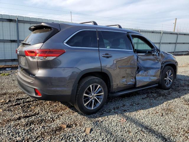 Изображение 3 2017 TOYOTA HIGHLANDER SE 2017 с VIN 5TDJZRFHXHS357626