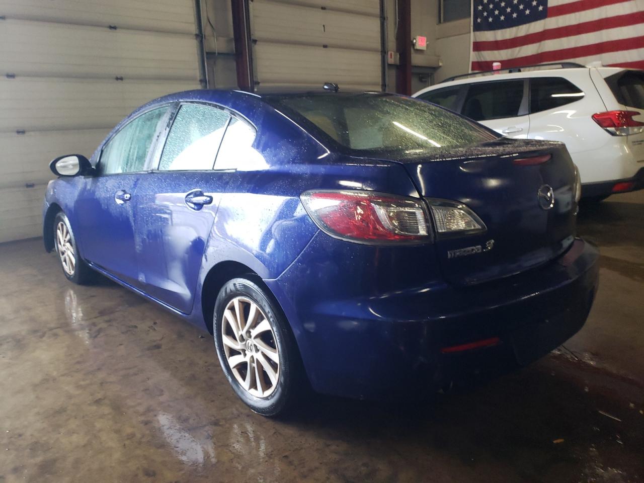 Изображение 2 2012 MAZDA 3 I 2012 с VIN JM1BL1W89C1635560