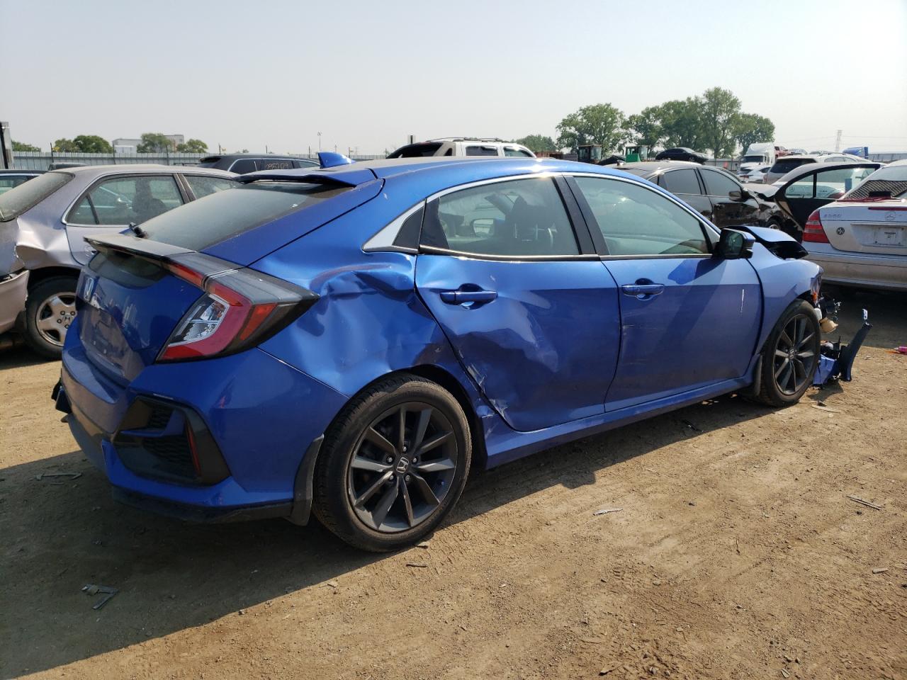 Image 3 of 2020 HONDA CIVIC EX 2020 with VIN SHHFK7H68LU206404