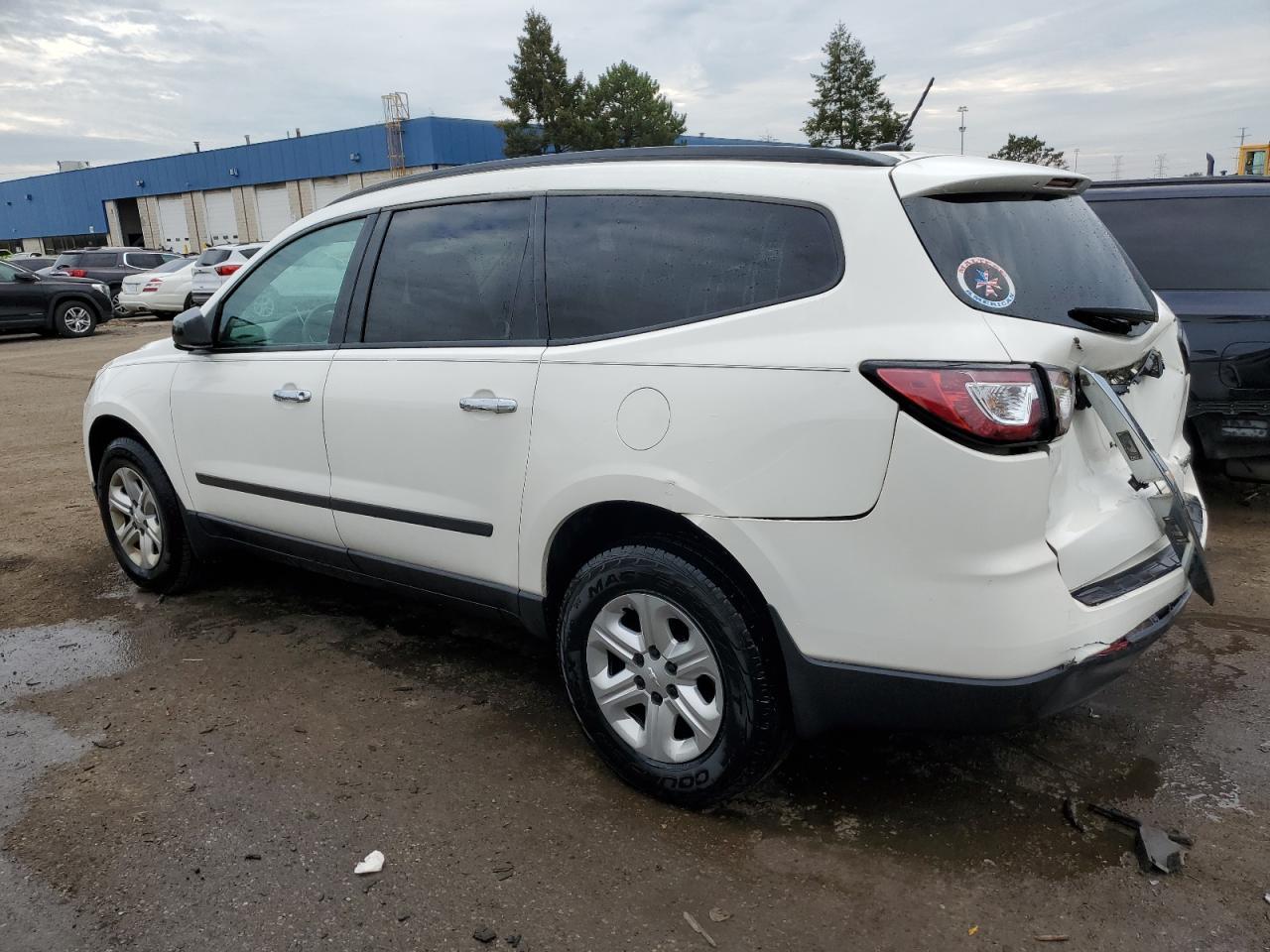Image 2 of Chevrolet Traverse Ls 2014 with VIN 1GNKRFED4EJ202250