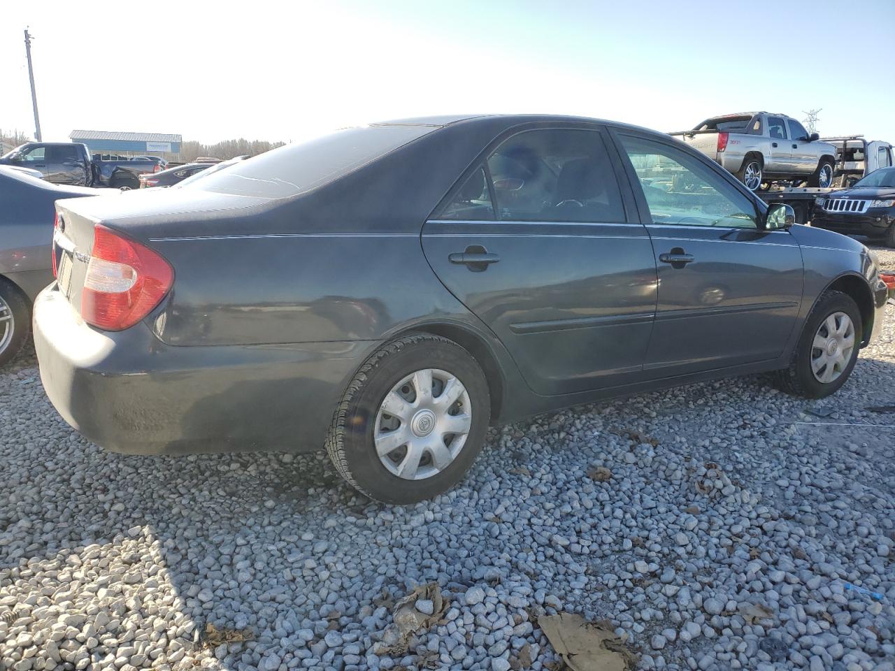 Изображение 3 2004 TOYOTA CAMRY LE 2004 с VIN 4T1BE32K64U307175