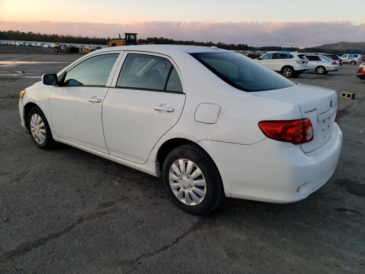 Изображение 2 2009 TOYOTA COROLLA BASE 2009 с VIN JTDBL40E499093648