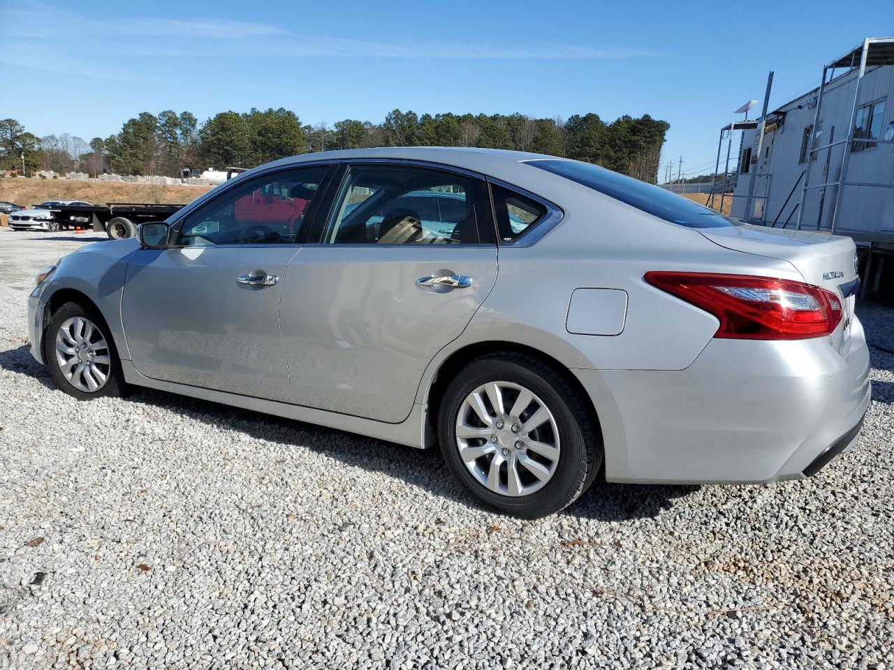 Image 2 of 2017 NISSAN ALTIMA 2.5 2017 with VIN 1N4AL3AP9HN316414