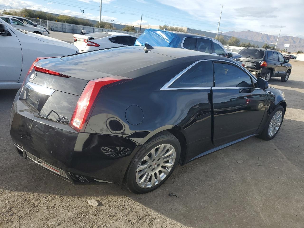 Obraz 3 z 2011 CADILLAC CTS PERFORMANCE COLLECTION 2011 z VIN 1G6DL1ED8B0158974