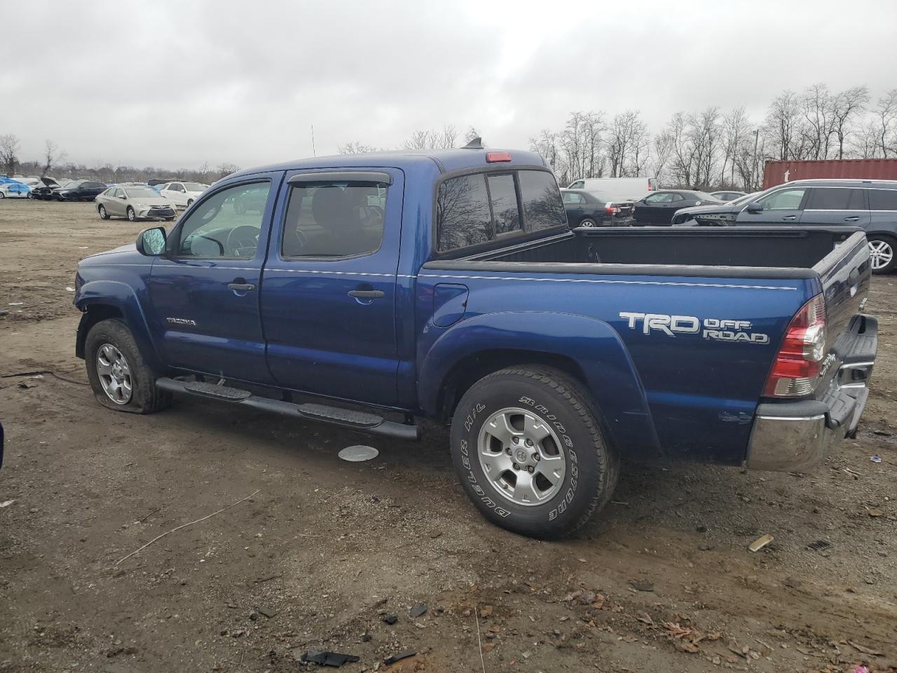 Image 2 of 2015 TOYOTA TACOMA DOUBLE CAB PRERUNNER 2015 with VIN 5TFJU4GN6FX076422