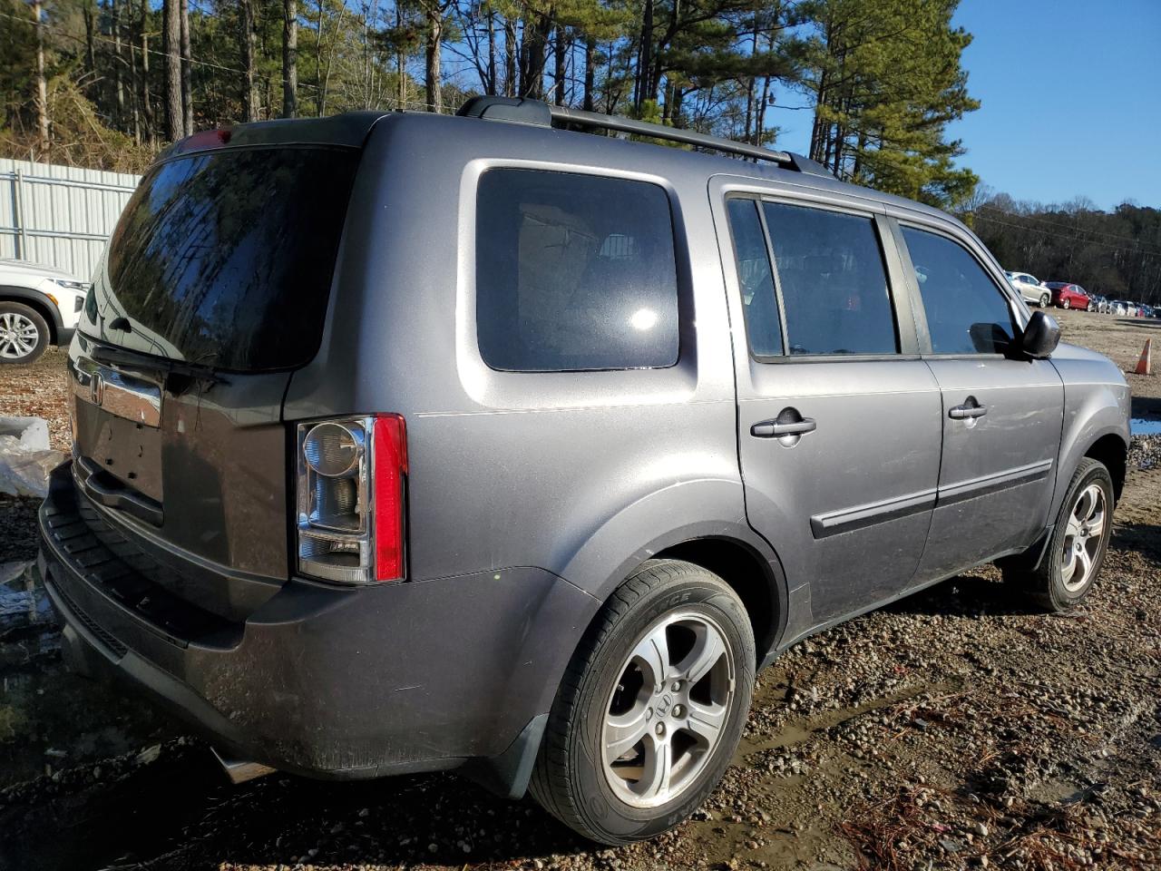 Image 3 of 2014 HONDA PILOT EXL 2014 with VIN 5FNYF3H53EB014762