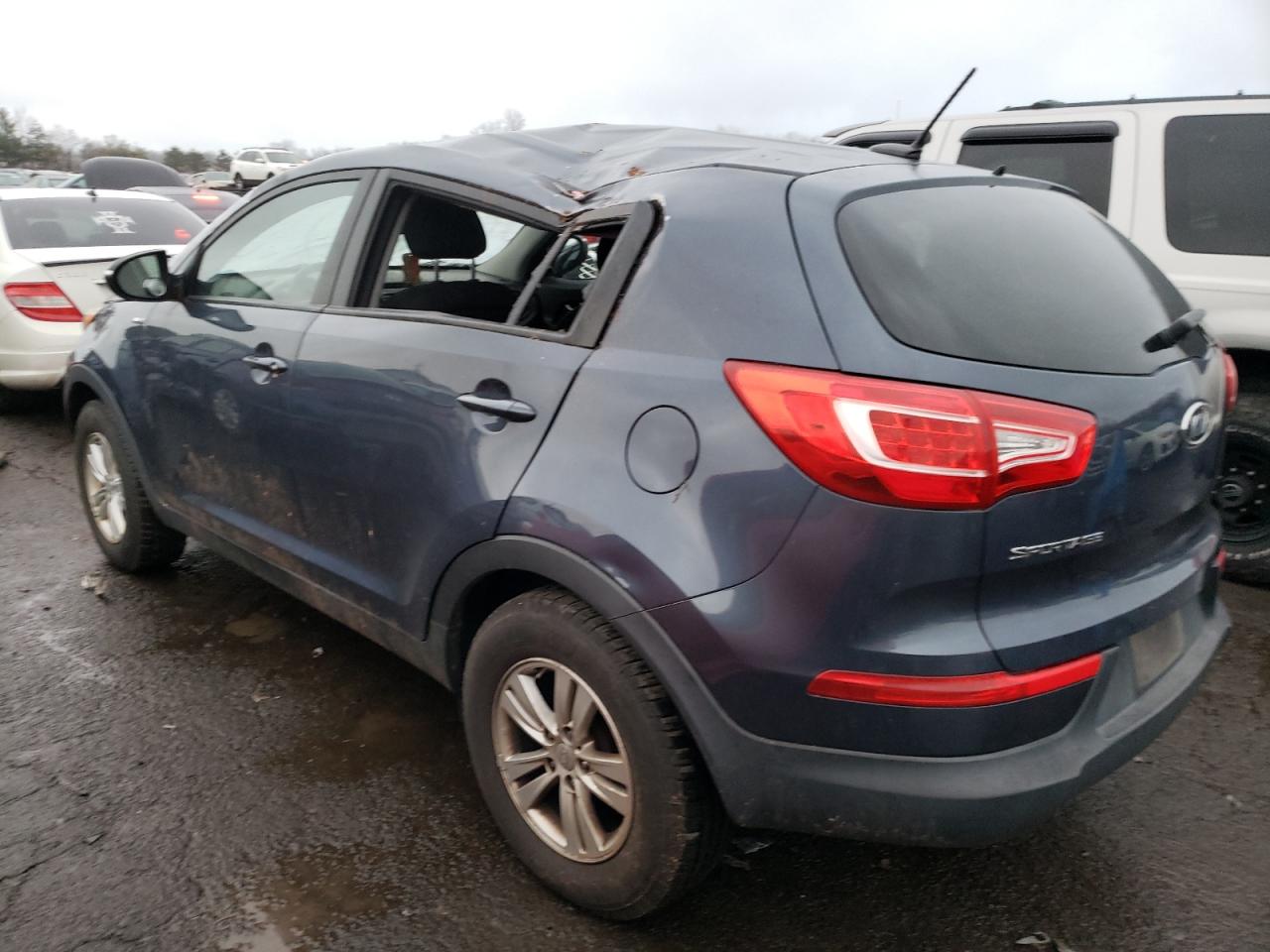 Изображение 2 2011 KIA SPORTAGE LX 2011 с VIN KNDPBCA27B7021738
