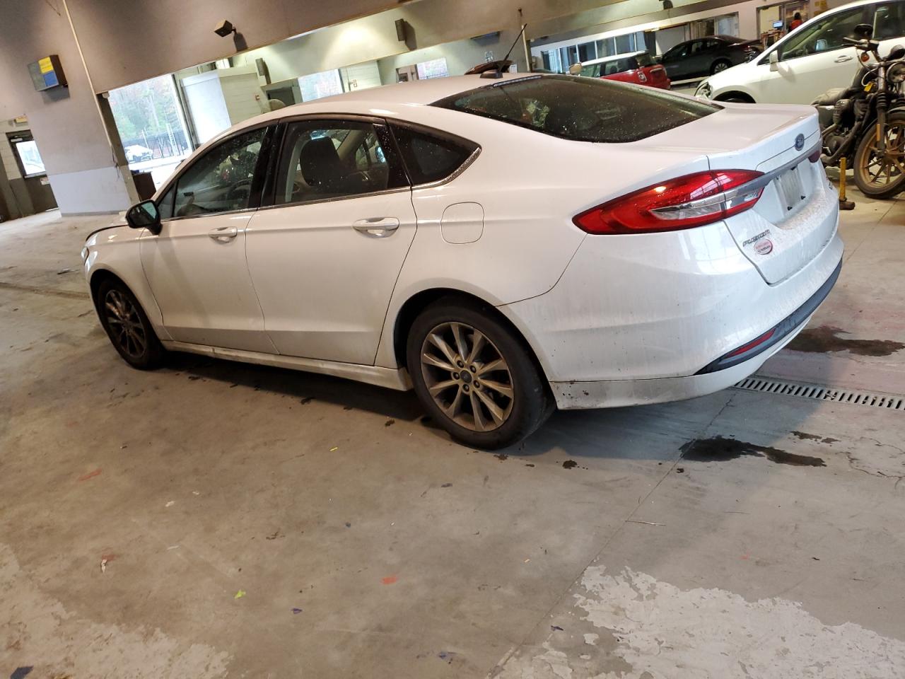 Image 2 of 2017 FORD FUSION SE 2017 with VIN 3FA6P0HD4HR121676