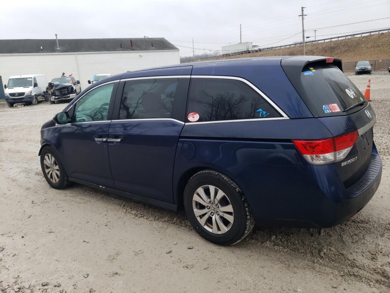 Изображение 2 2015 HONDA ODYSSEY EX 2015 с VIN 5FNRL5H4XFB063619