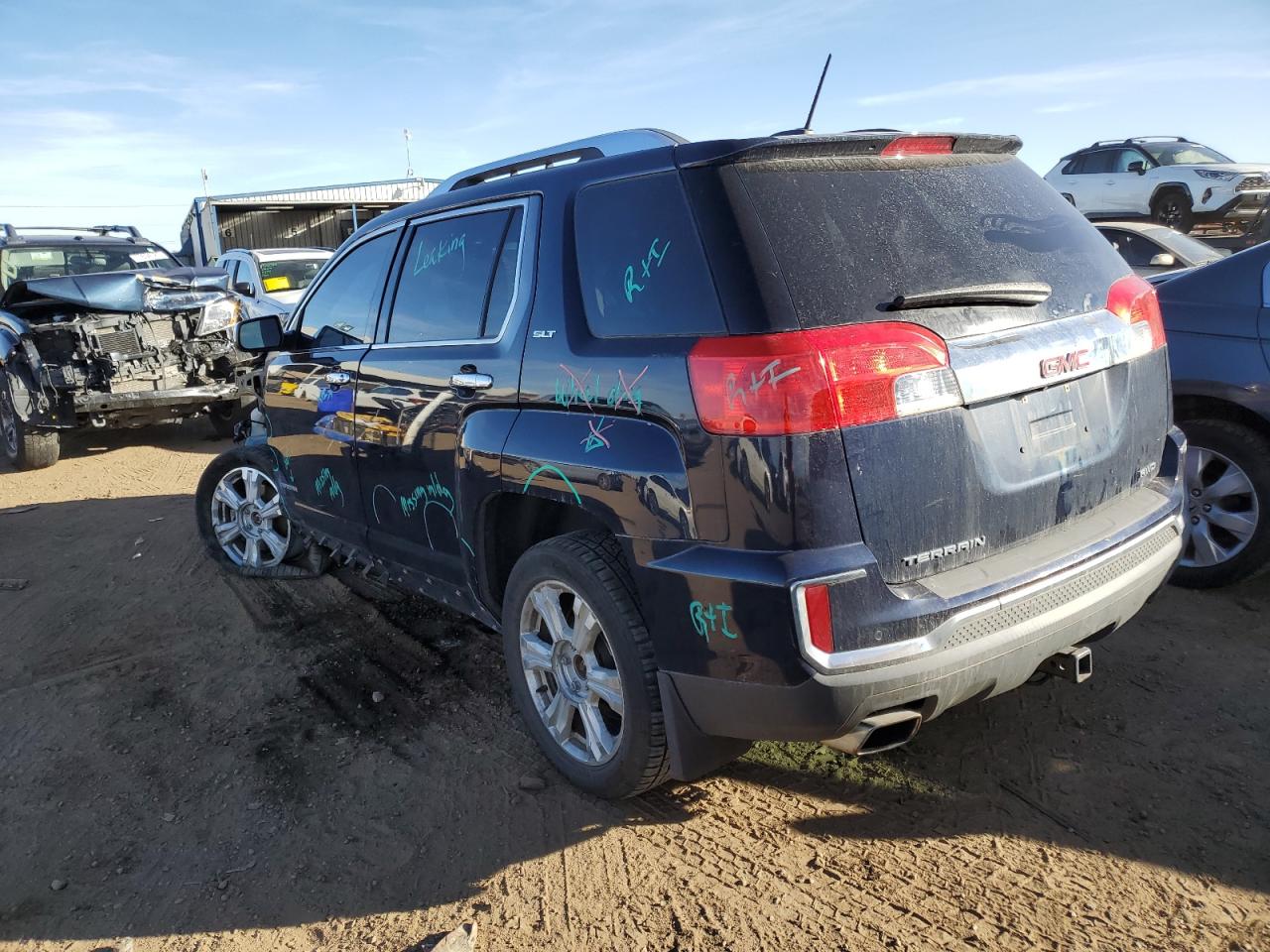Image 2 of 2017 GMC TERRAIN SLT 2017 with VIN 2GKFLUE37H6218309