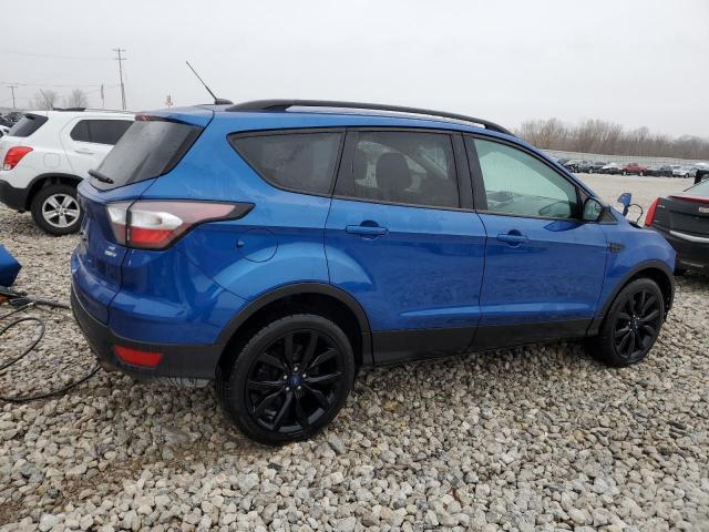 Image 3 of 2017 FORD ESCAPE SE 2017 with VIN 1FMCU9G9XHUD09890