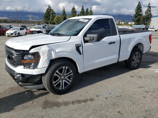 Obraz 1 z 2023 FORD F150  2023 z VIN 1FTMF1C55PKF61838