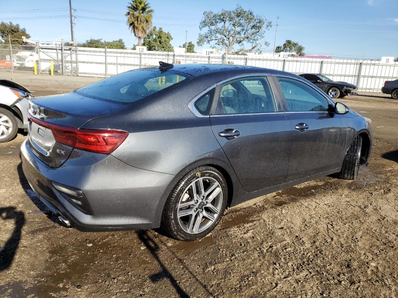 Obraz 3 z 2019 KIA FORTE EX 2019 z VIN 3KPF54AD7KE039778