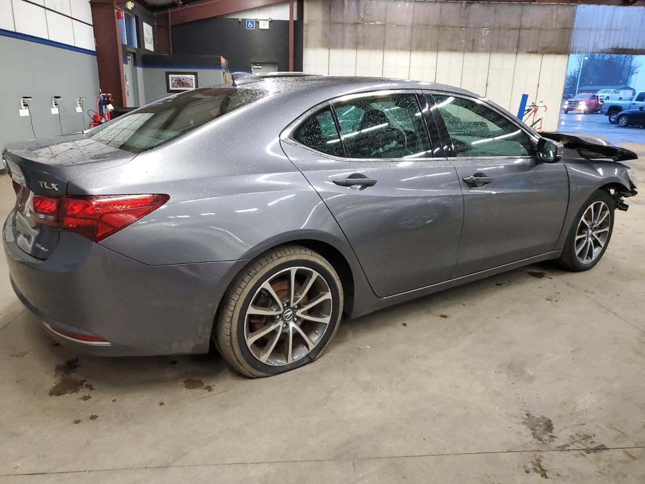 Изображение 3 2017 ACURA TLX TECH 2017 с VIN 19UUB3F54HA001238