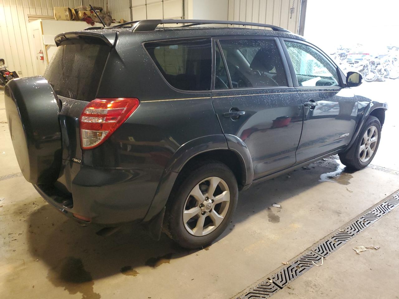 Image 3 of 2011 TOYOTA RAV4 LIMITED 2011 with VIN 2T3DK4DV6BW050053