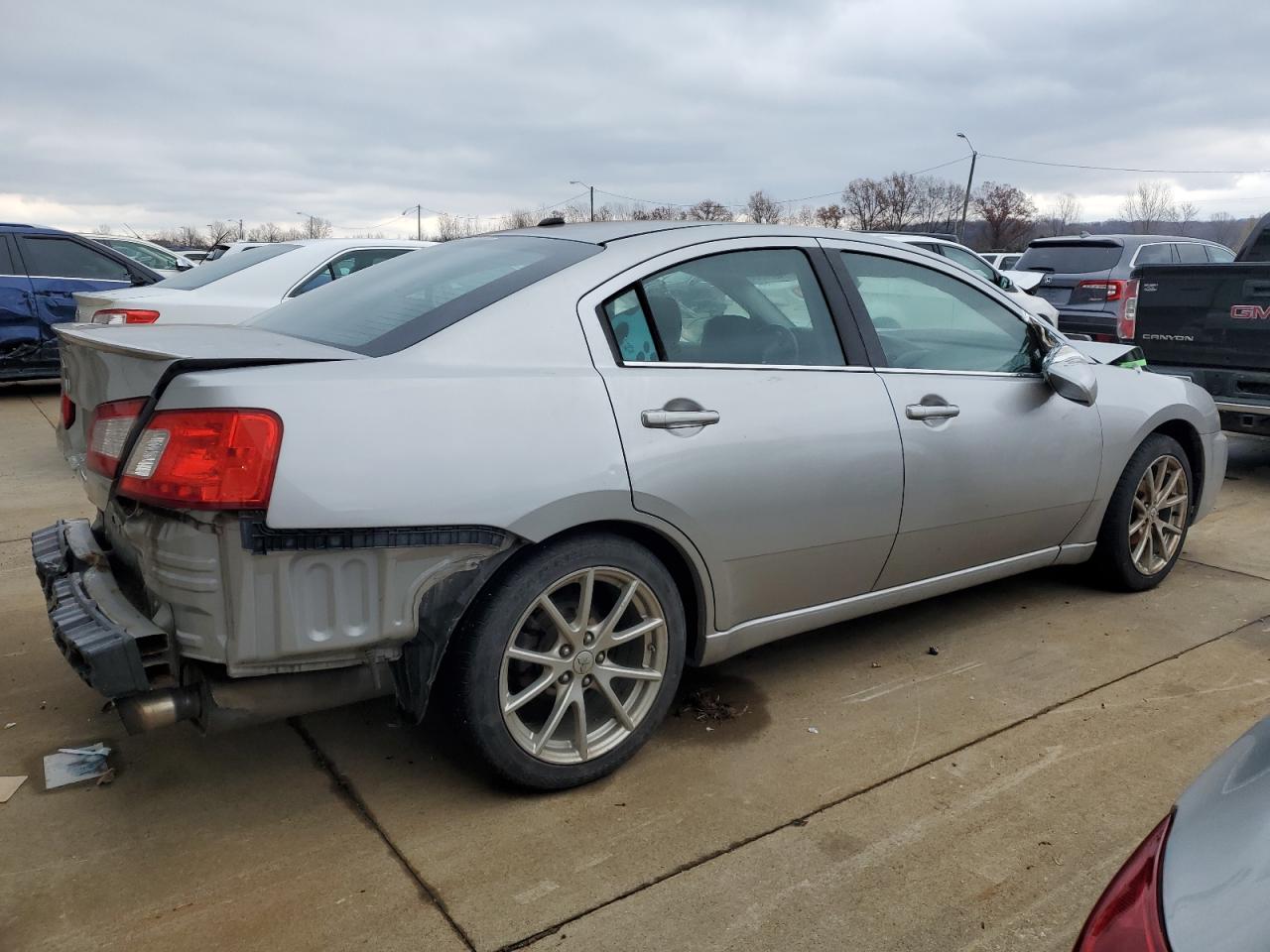 Obraz 3 z 2012 MITSUBISHI GALANT ES 2012 z VIN 4A32B3FF8CE018203