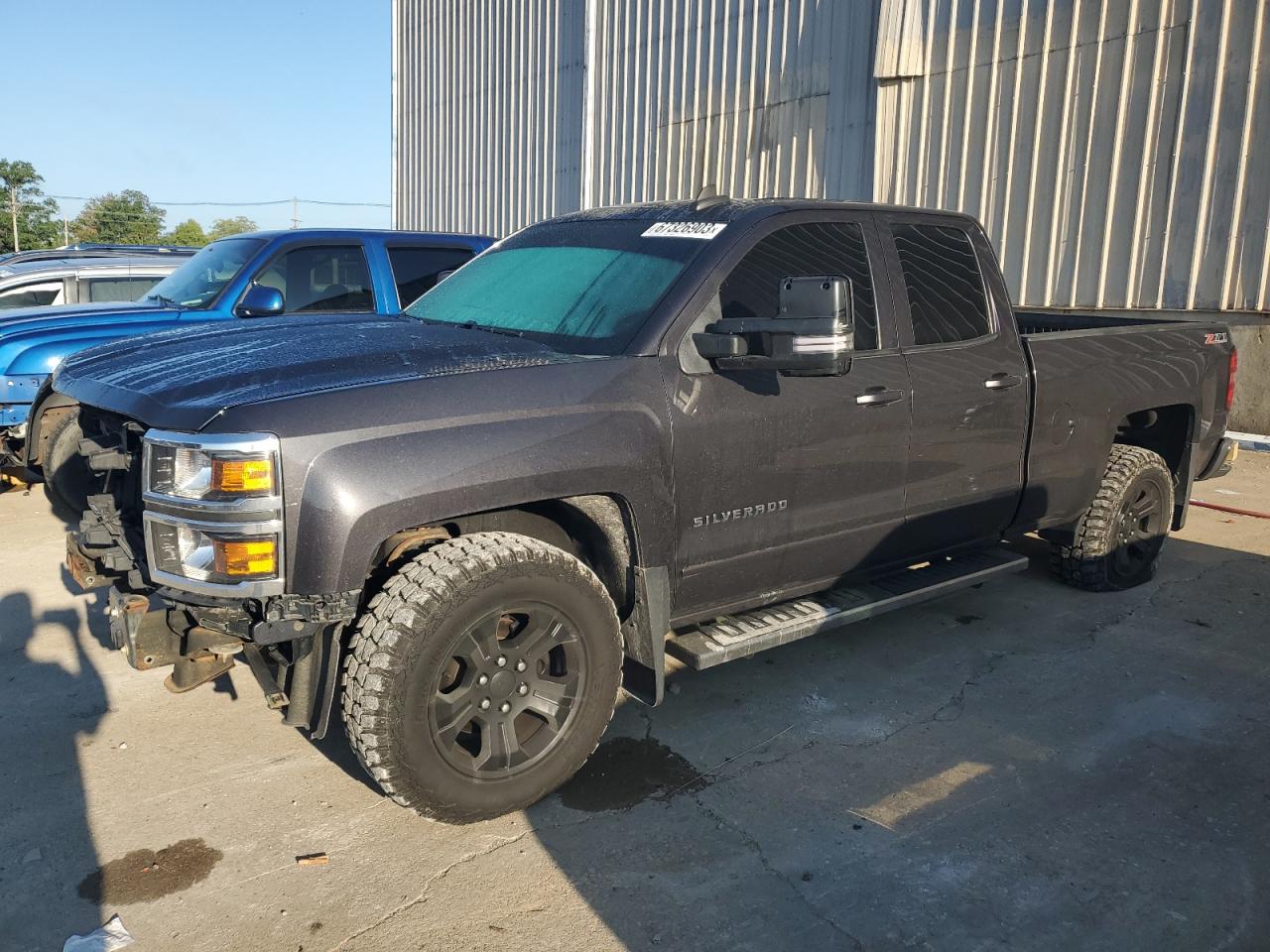 Obraz 1 z 2015 CHEVROLET SILVERADO K1500 LT 2015 z VIN 1GCVKREC3FZ354672