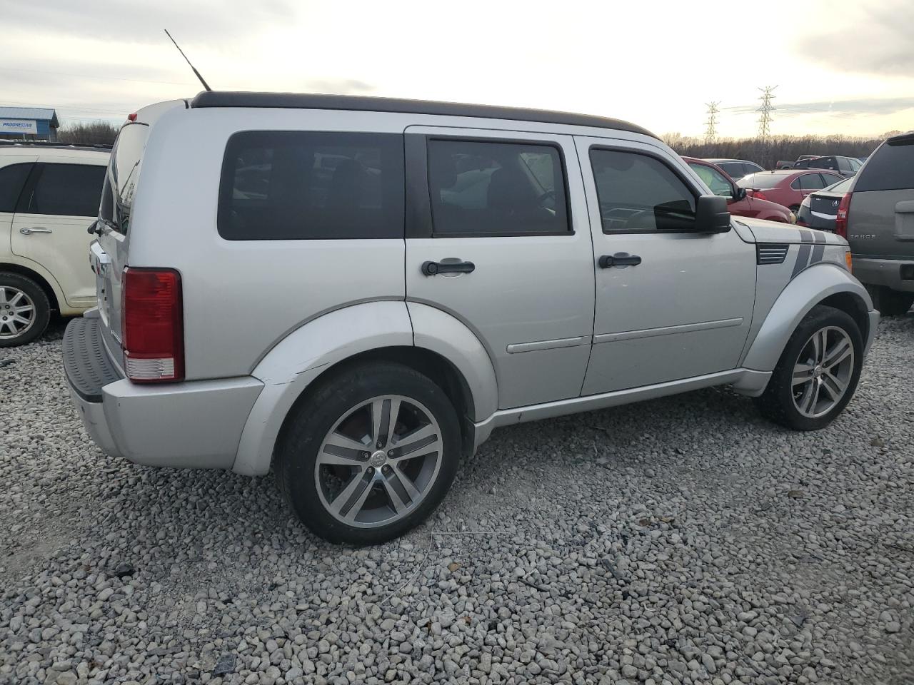 Image 3 of 2011 DODGE NITRO DETONATOR 2011 with VIN 1D4PT6GXXBW534489