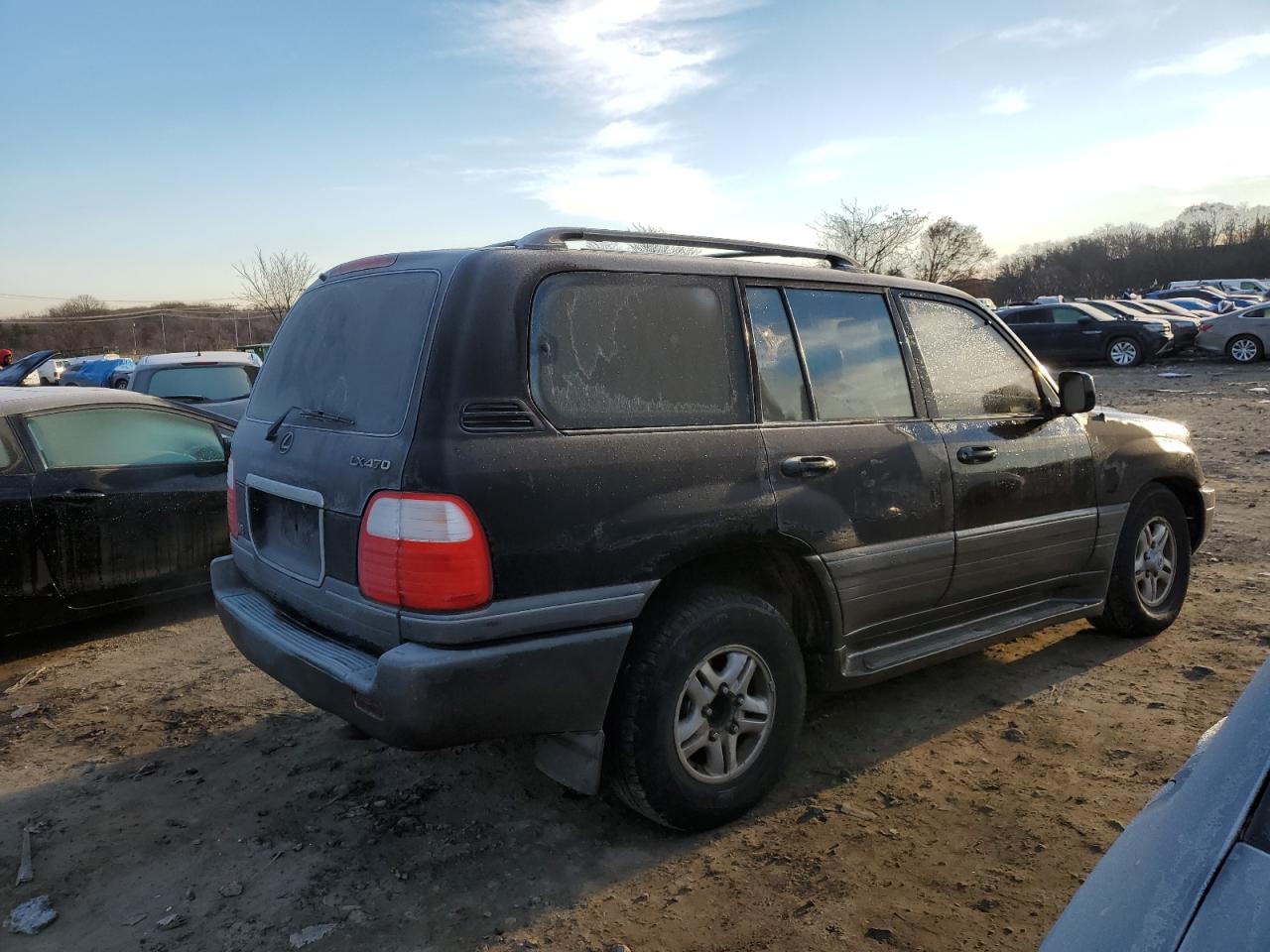Image 3 of 1999 LEXUS LX 470 1999 with VIN JT6HT00W7X0052211