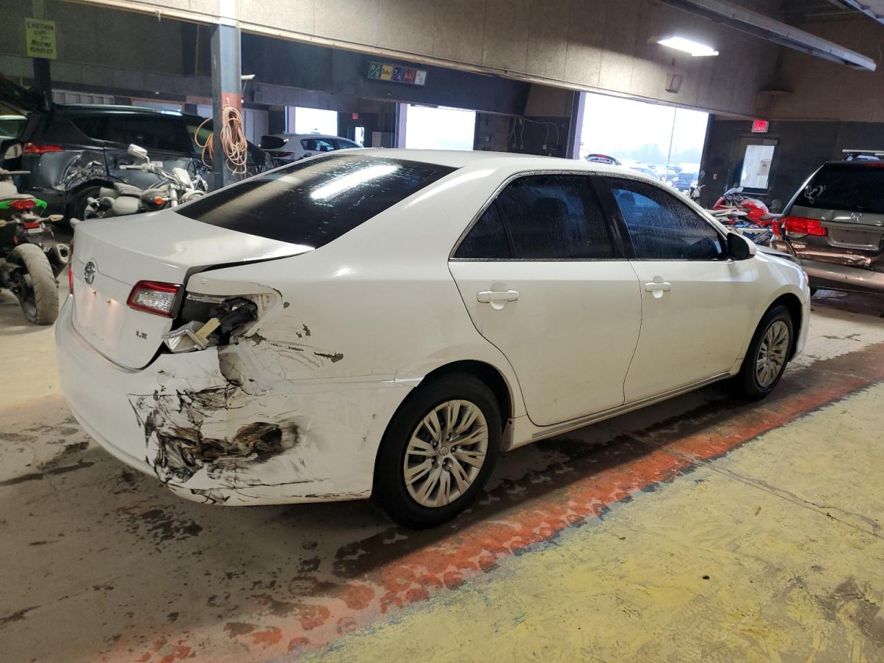 Image 3 of 2014 TOYOTA CAMRY L 2014 with VIN 4T1BF1FK8EU426486