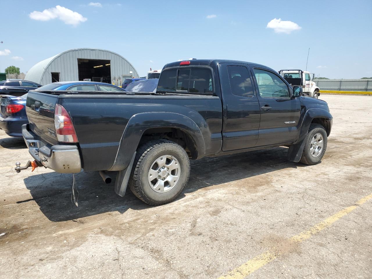 Image 3 of 2010 TOYOTA TACOMA PRERUNNER ACCESS CAB 2010 with VIN 5TETU4GN5AZ722592