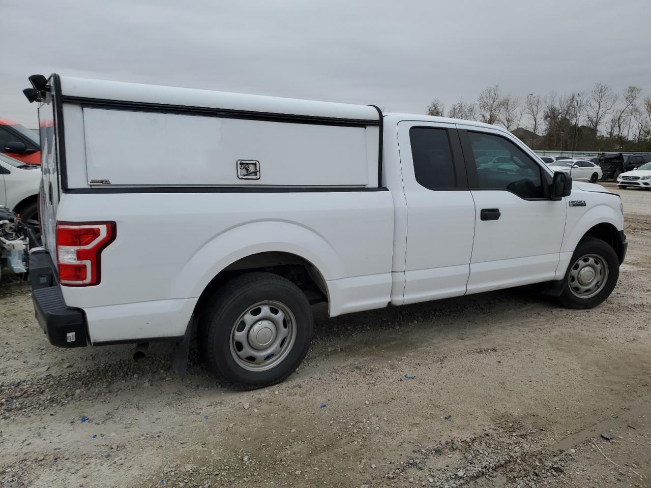 Image 3 of 2018 FORD F150 SUPER CAB 2018 with VIN 1FTEX1CB2JKF06357