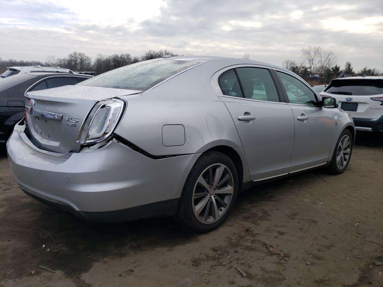 Image 3 of 2011 LINCOLN MKS  2011 with VIN 1LNHL9ER3BG600040