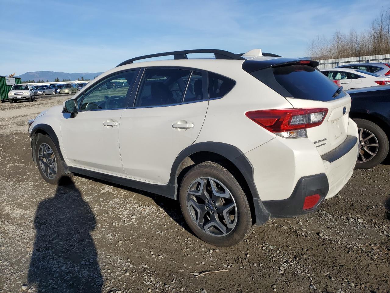 Image 2 of 2020 SUBARU CROSSTREK LIMITED 2020 with VIN JF2GTAMC4L8259307