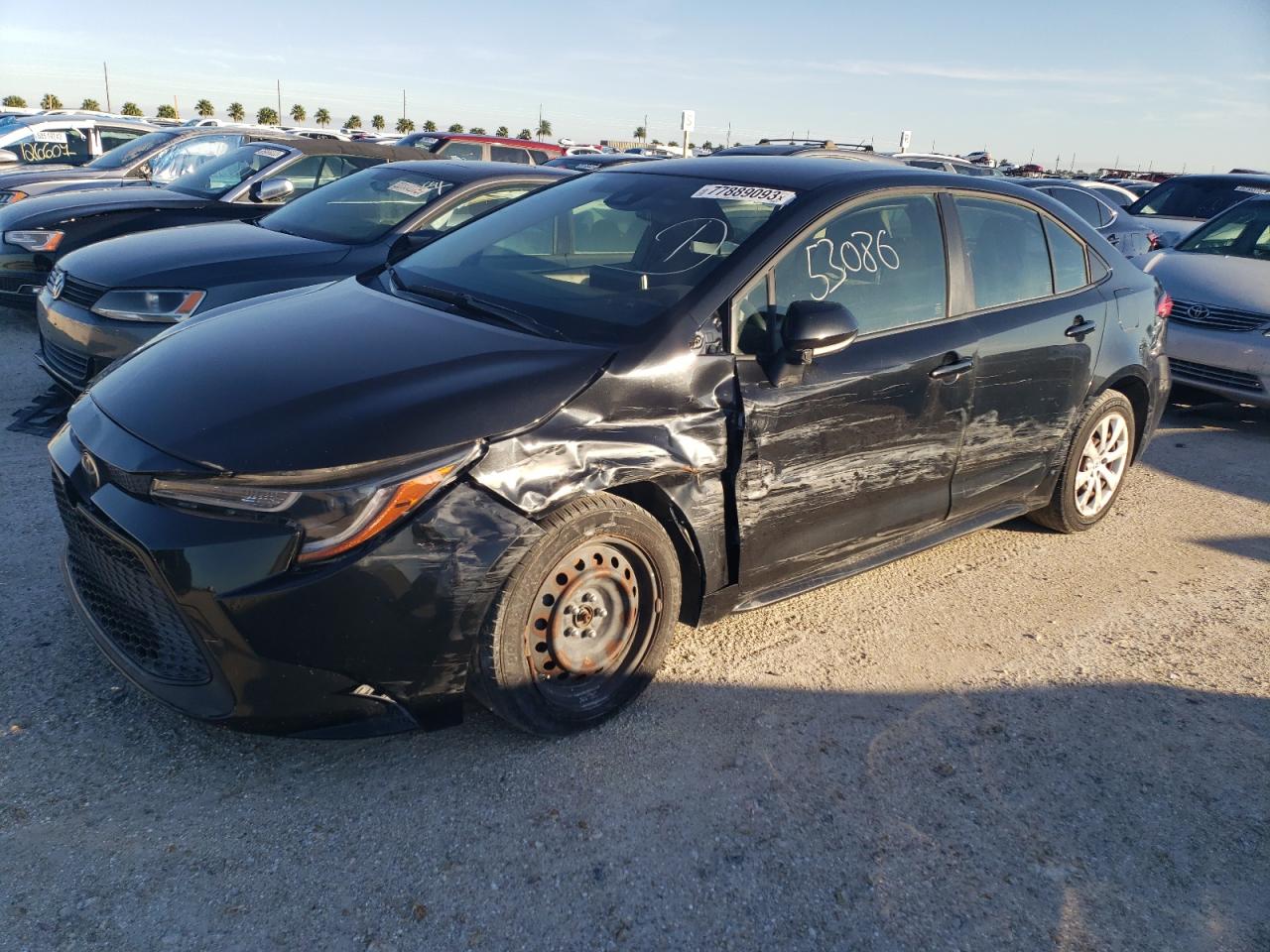 Image 1 of 2020 TOYOTA COROLLA LE 2020 with VIN JTDEPRAE5LJ102182