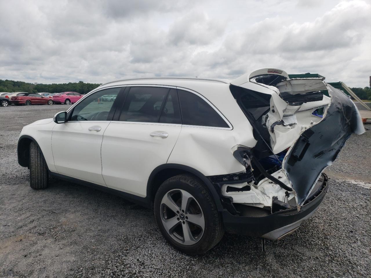Obraz 2 z 2019 MERCEDES-BENZ GLC 300 2019 z VIN WDC0G4JB6KV169815