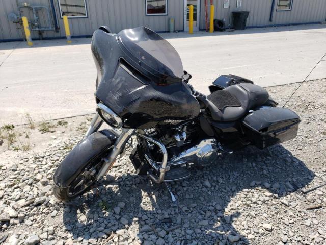 Image 2 of 2018 HARLEY-DAVIDSON FLHX STREET GLIDE 2018 with VIN 1HD1KBC32JB654003
