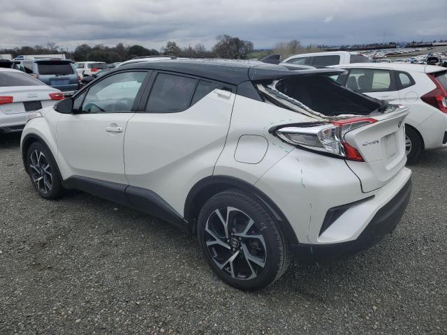 Изображение 2 2018 TOYOTA C-HR XLE 2018 с VIN NMTKHMBX7JR005647