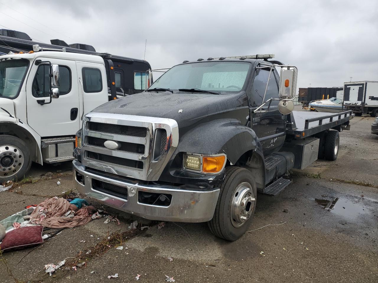 Изображение 1 2000 FORD F650 SUPER DUTY 2000 с VIN 3FDNX6550YMA59241