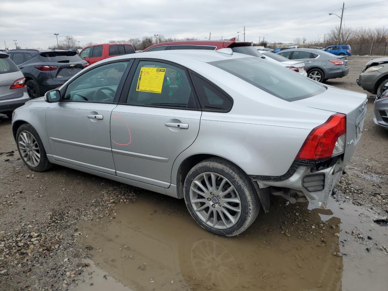 Obraz 2 z 2010 VOLVO S40 2.4I 2010 z VIN YV1390MS7A2511879