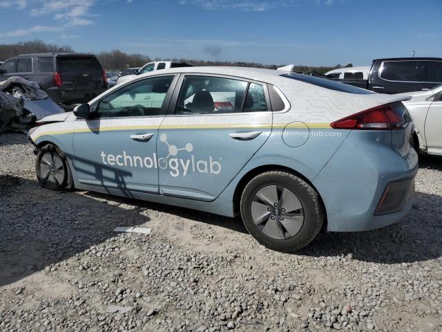Image 2 of 2020 HYUNDAI IONIQ SE 2020 with VIN KMHC75LC3LU187285