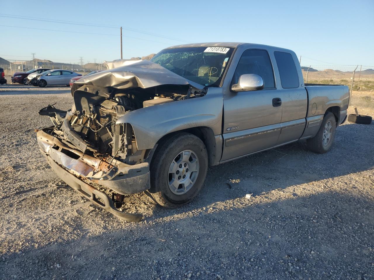 Image 1 of 2000 CHEVROLET SILVERADO C1500 2000 with VIN 2GCEC19T3Y1106894