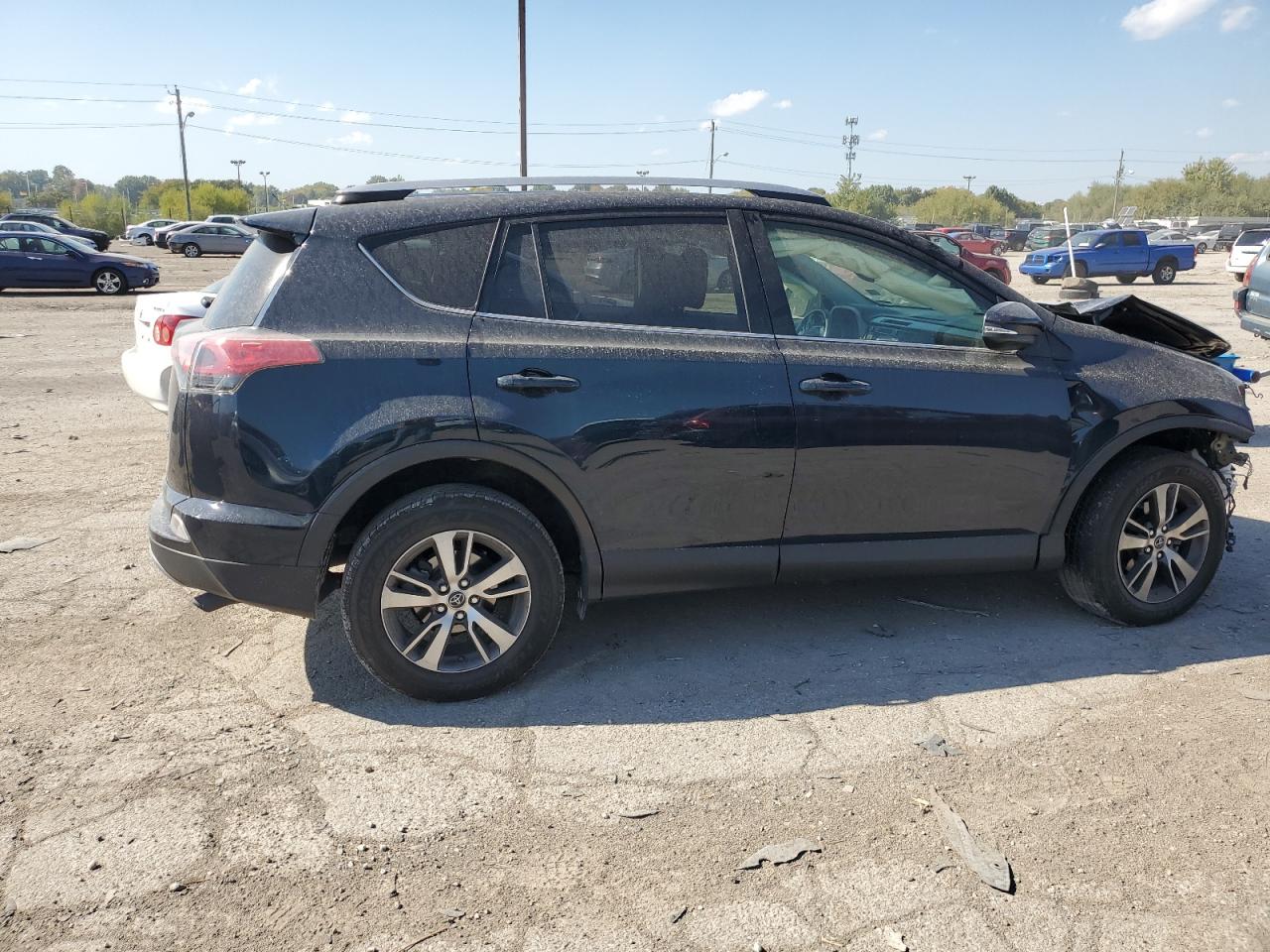 Image 3 of 2017 TOYOTA RAV4 XLE 2017 with VIN JTMWFREVXHJ716282