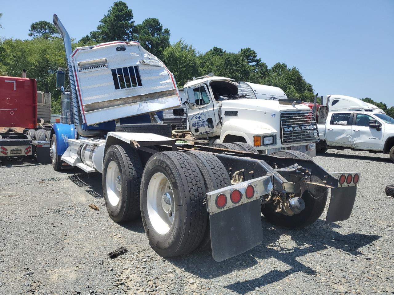 Изображение 3 2019 KENWORTH CONSTRUCTION W900 2019 с VIN 1XKWD40X9KJ277427