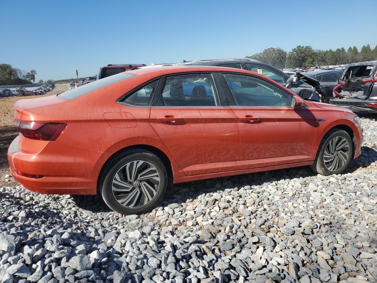 Image 3 of 2020 VOLKSWAGEN JETTA SEL 2020 with VIN 3VWEB7BU2LM019902