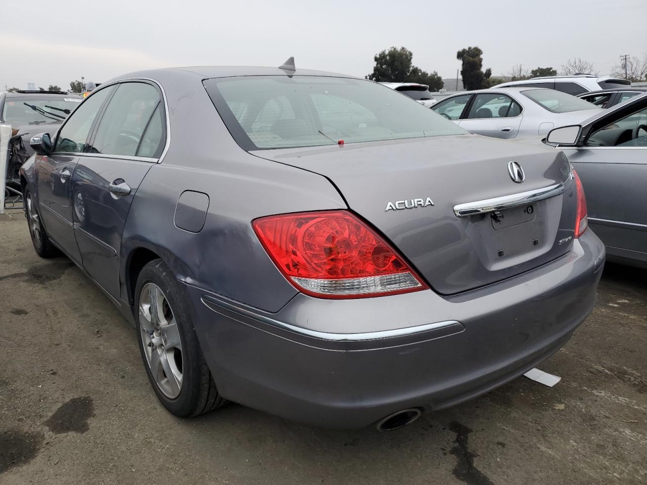 Изображение 2 2007 ACURA RL  2007 с VIN JH4KB16587C000010