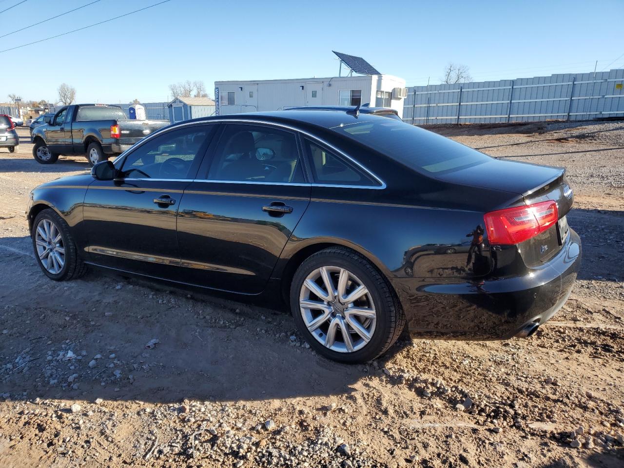 Obraz 2 z 2013 AUDI A6 PREMIUM PLUS 2013 z VIN WAUGFAFC2DN073381