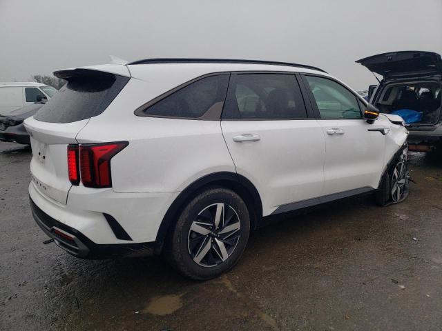 Obraz 3 z 2022 KIA SORENTO S 2022 z VIN 5XYRL4LC2NG091737