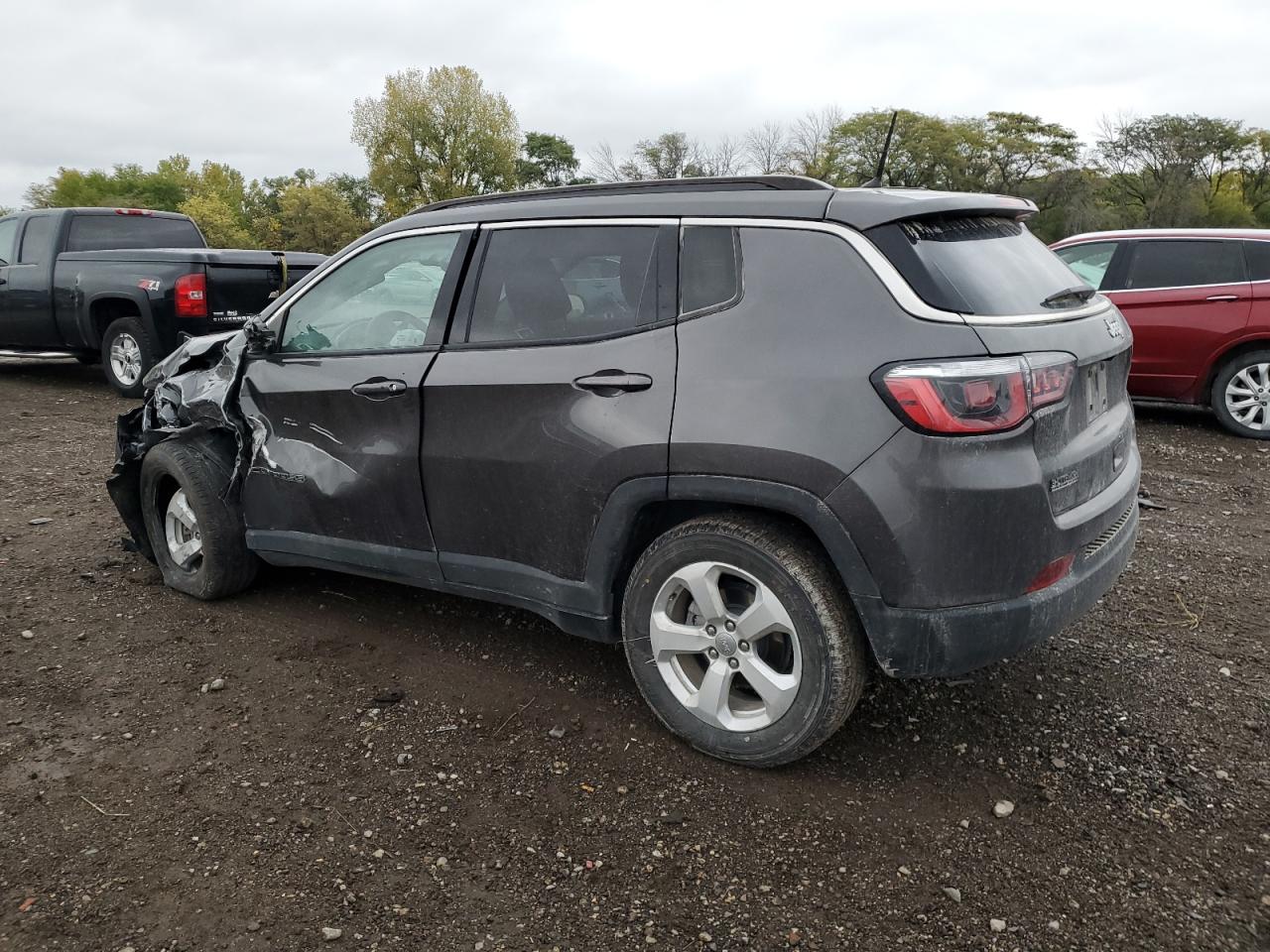 Obraz 2 z 2018 JEEP COMPASS LATITUDE 2018 z VIN 3C4NJCBB2JT469324