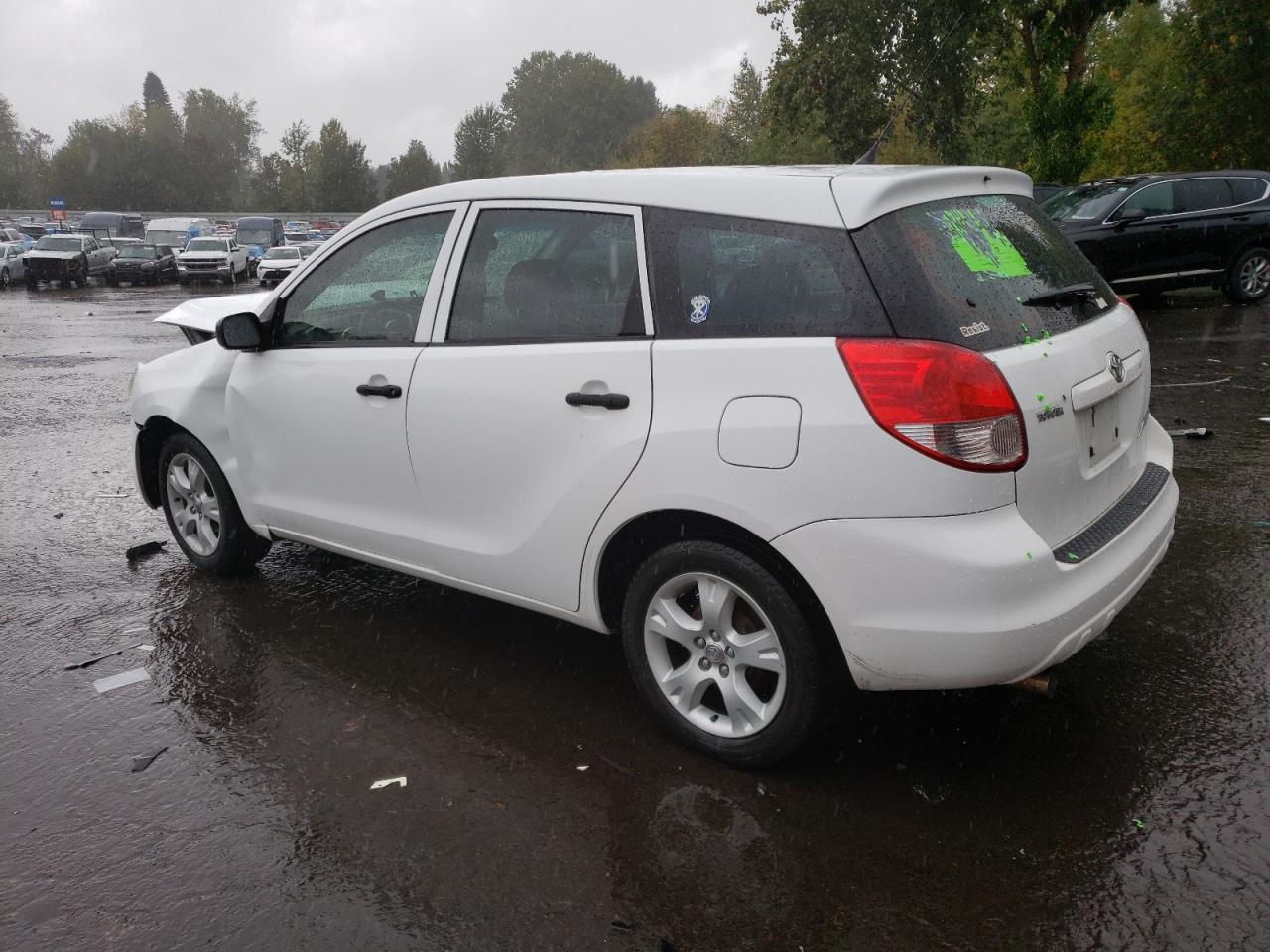 Image 2 of 2003 TOYOTA COROLLA MATRIX XR 2003 with VIN 2T1KR32E73C163618