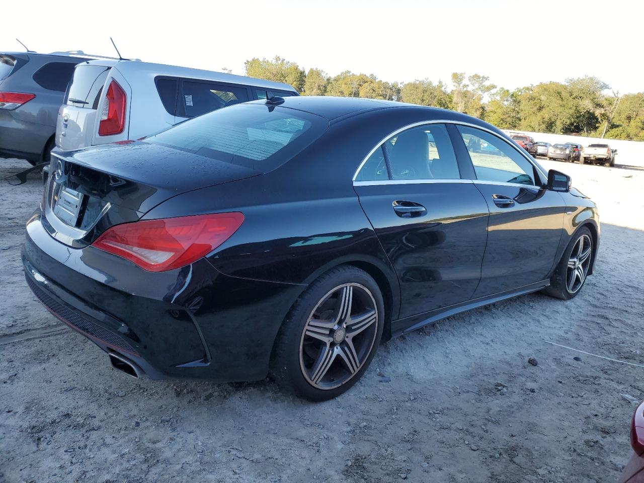 Obraz 3 z Mercedes-Benz Cla 250 2015 z VIN WDDSJ4EB7FN170879