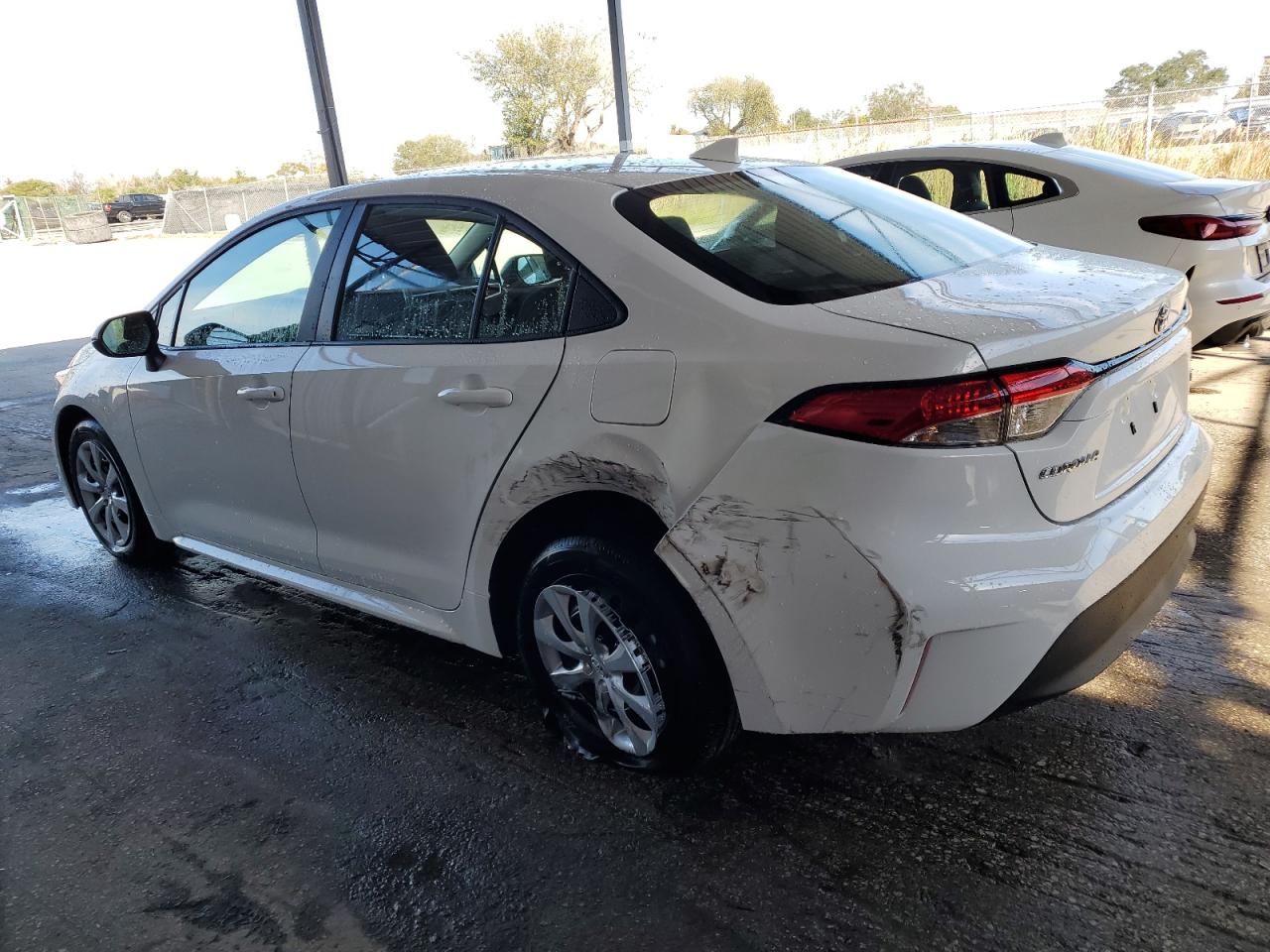 Изображение 2 2024 TOYOTA COROLLA LE 2024 с VIN 5YFB4MDE9RP084669