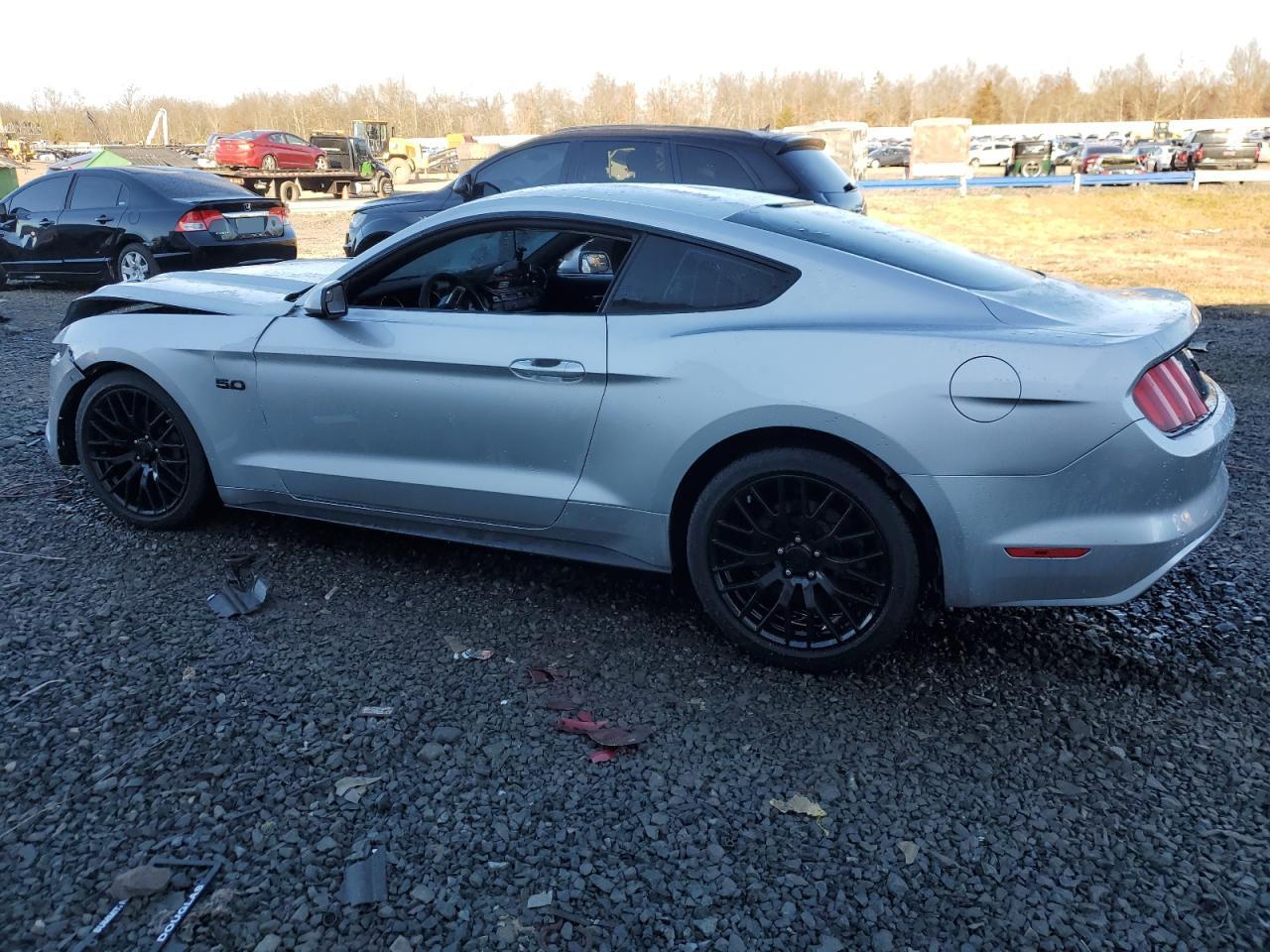 Obraz 2 z 2016 FORD MUSTANG GT 2016 z VIN 1FA6P8CF5G5288685