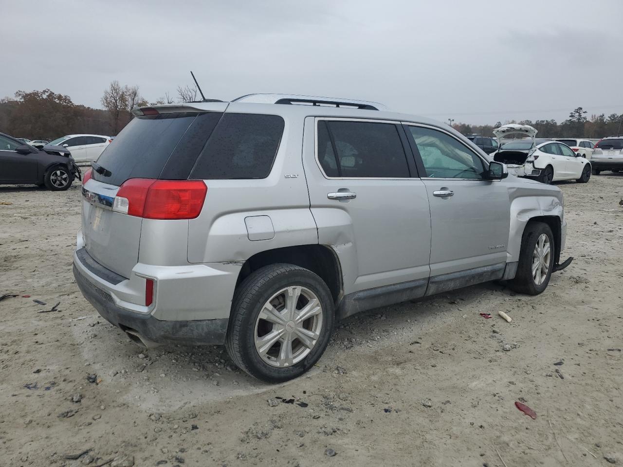 Изображение 3 2017 GMC TERRAIN SLT 2017 с VIN 2GKFLPE37H6188665